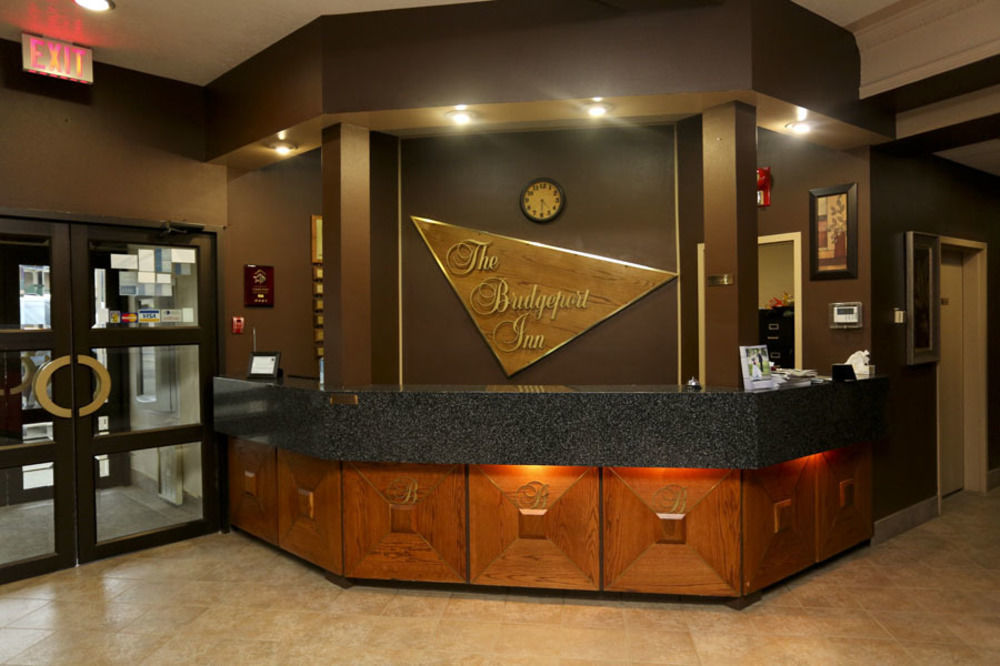 The Bridgeport Inn Fort Mcmurray Dış mekan fotoğraf